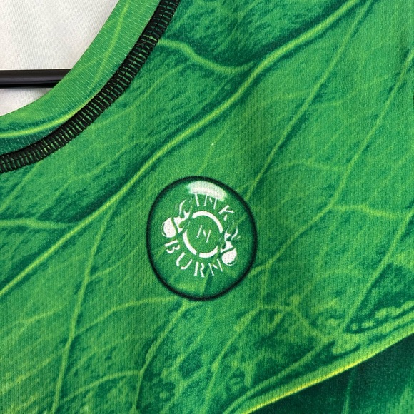 INKnBURN vintage women’s tech shirt and running shorts! - Picture 4 of 10